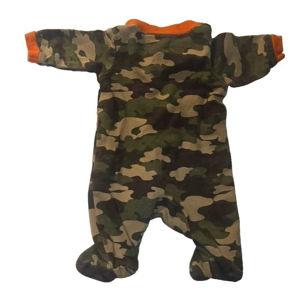 Garanimals Boys infant baby Size Preemie Camo Bodysuit 1 piece pajamas footed